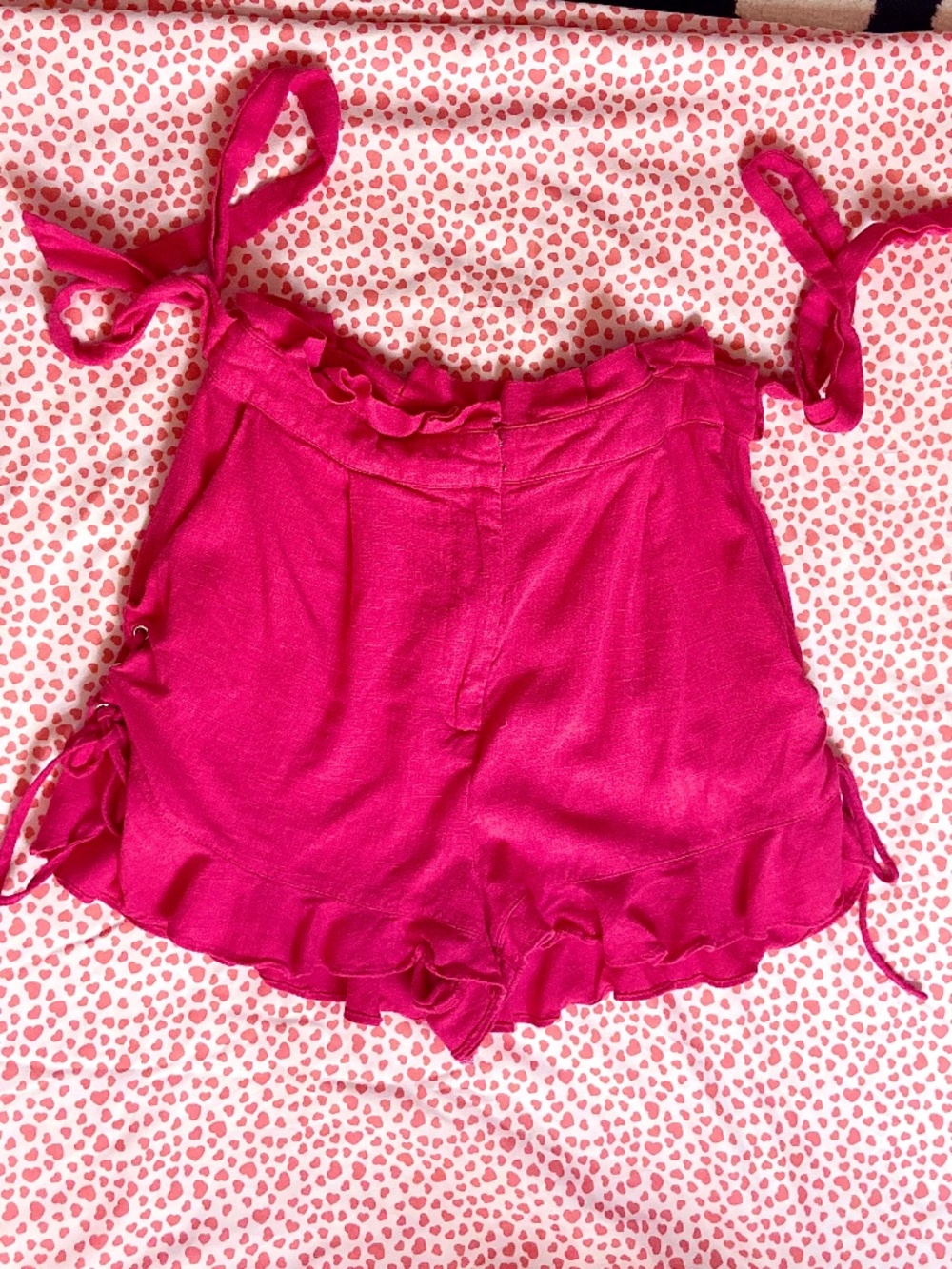 Francesca’s Hot Pink Ruffle Tie-Around Shorts High Waisted Cheeky Women’s Medium